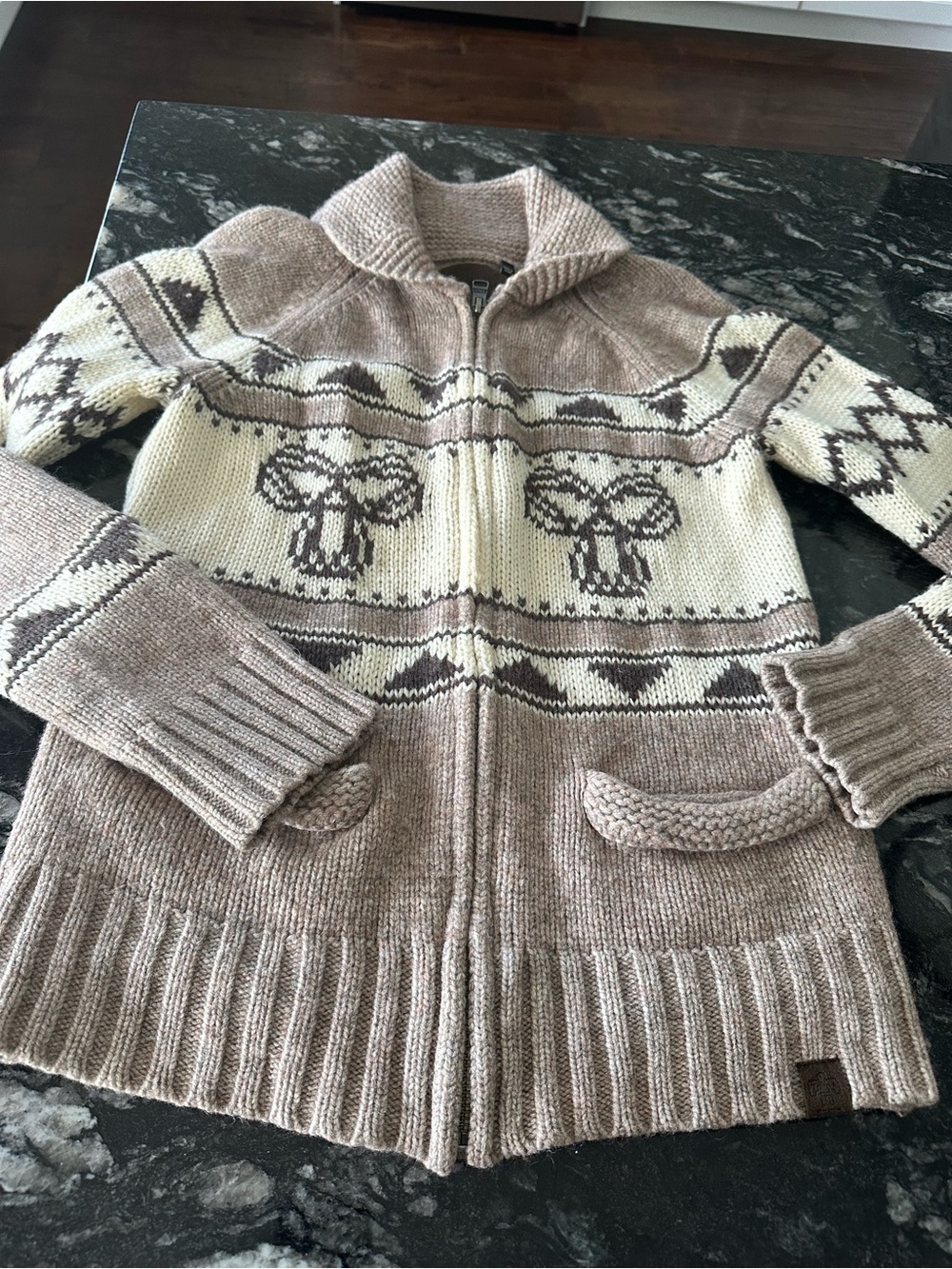 vintage TNA by Aritzia full-zip lambswool cardigan  Size Large